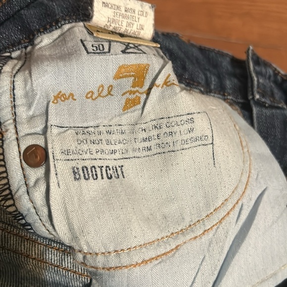 7 for all Mankind bootcut jeans - Picture 13 of 13